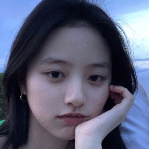 难过拾忆春华的照片