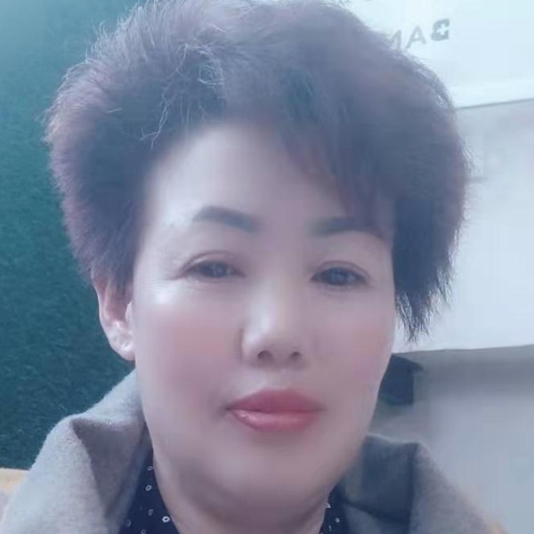有魅力改变百褶裙的照片