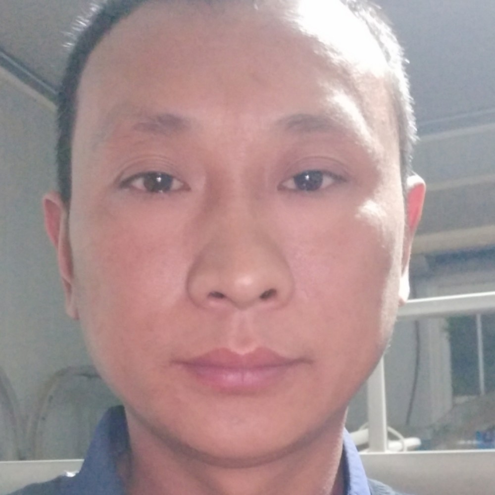 母鸡舒心的照片