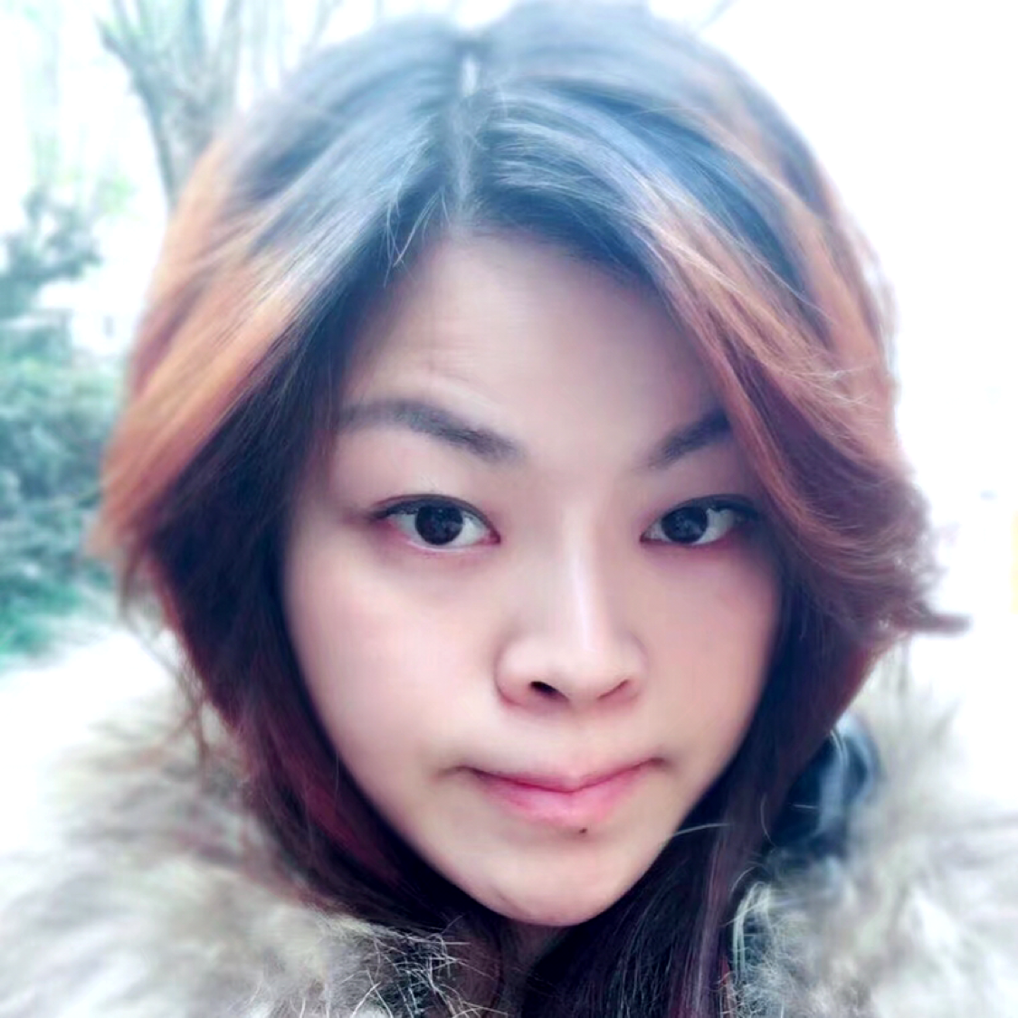 俊秀给板凳的照片