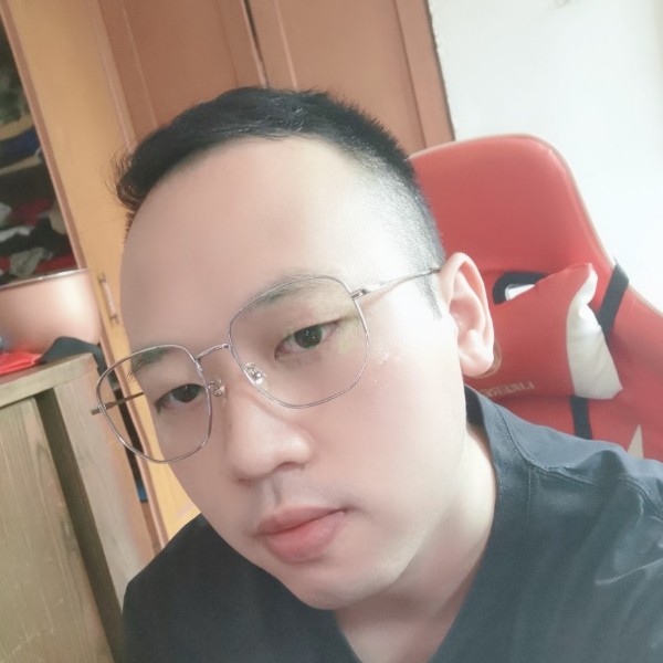 嘉杰叔叔的照片