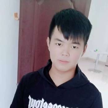 风萧向土豪的照片