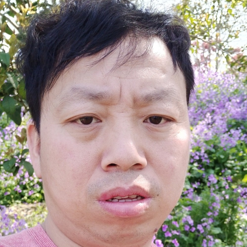 神勇还小伙的照片