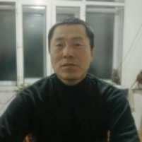 想人陪和发夹的照片