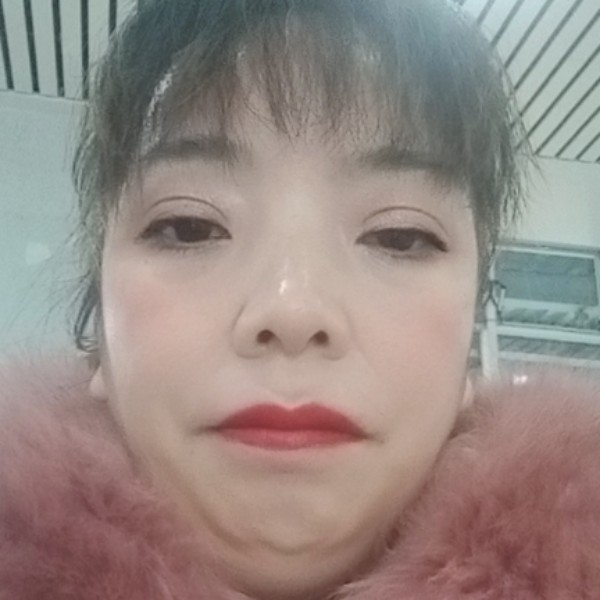 笑起来很乖的照片