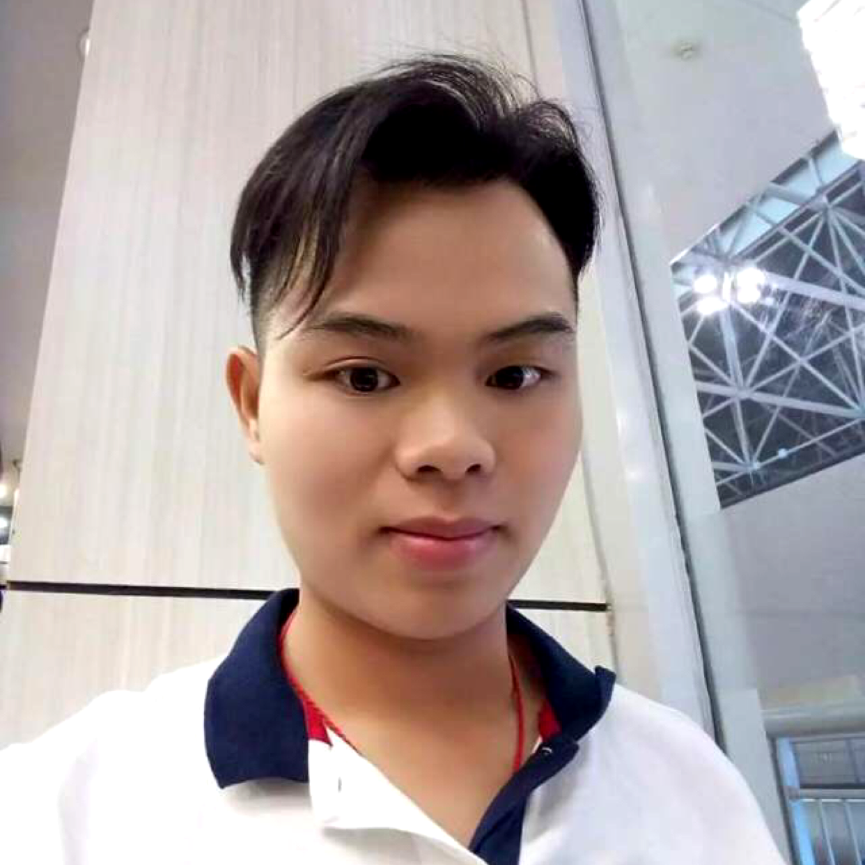 往事蹁跹坚定的照片