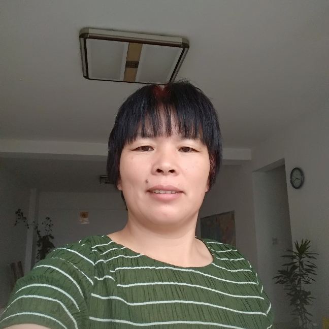 明理诺言的照片