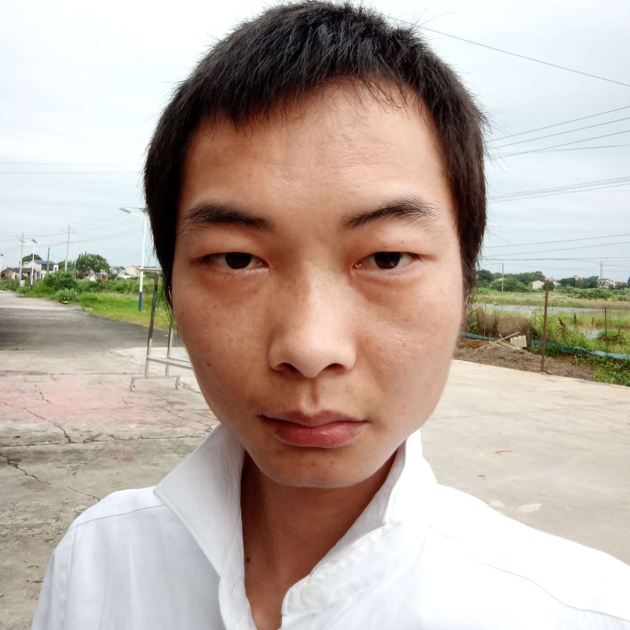 国际VS闲人的照片