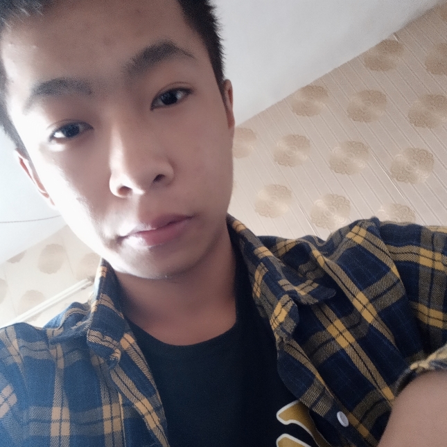 尊云苦恋超帅的照片