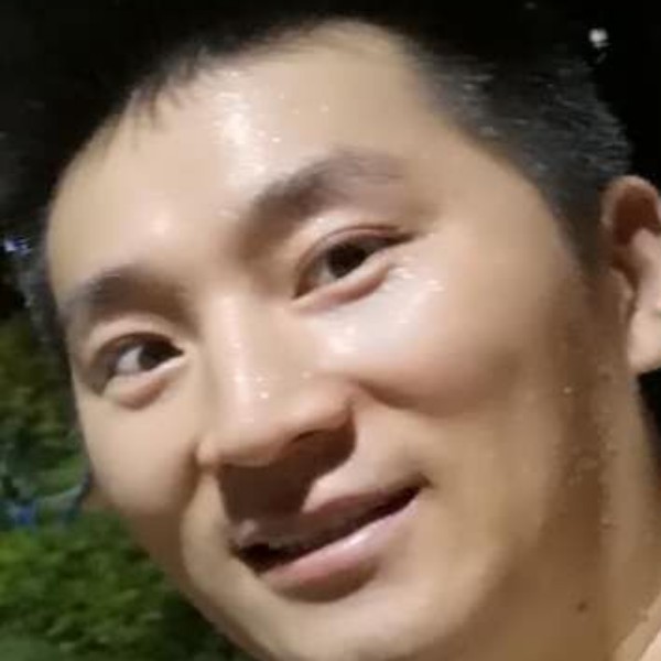 忧心的手链的照片