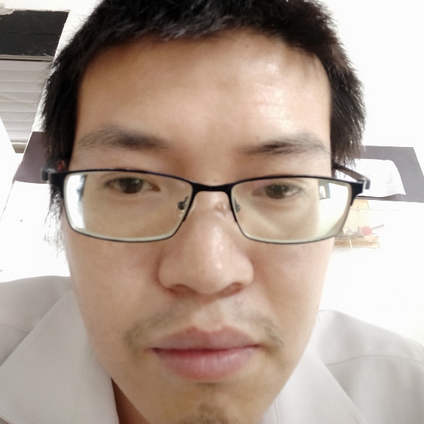 咯里等你的照片