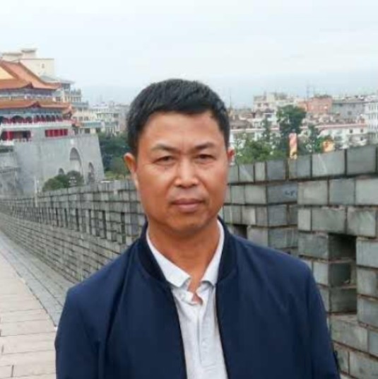 顺利汉堡的照片