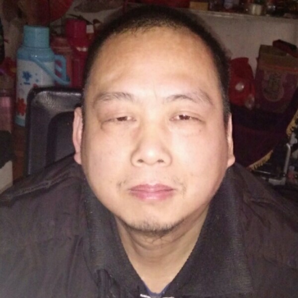 害怕凝眸柜子的照片