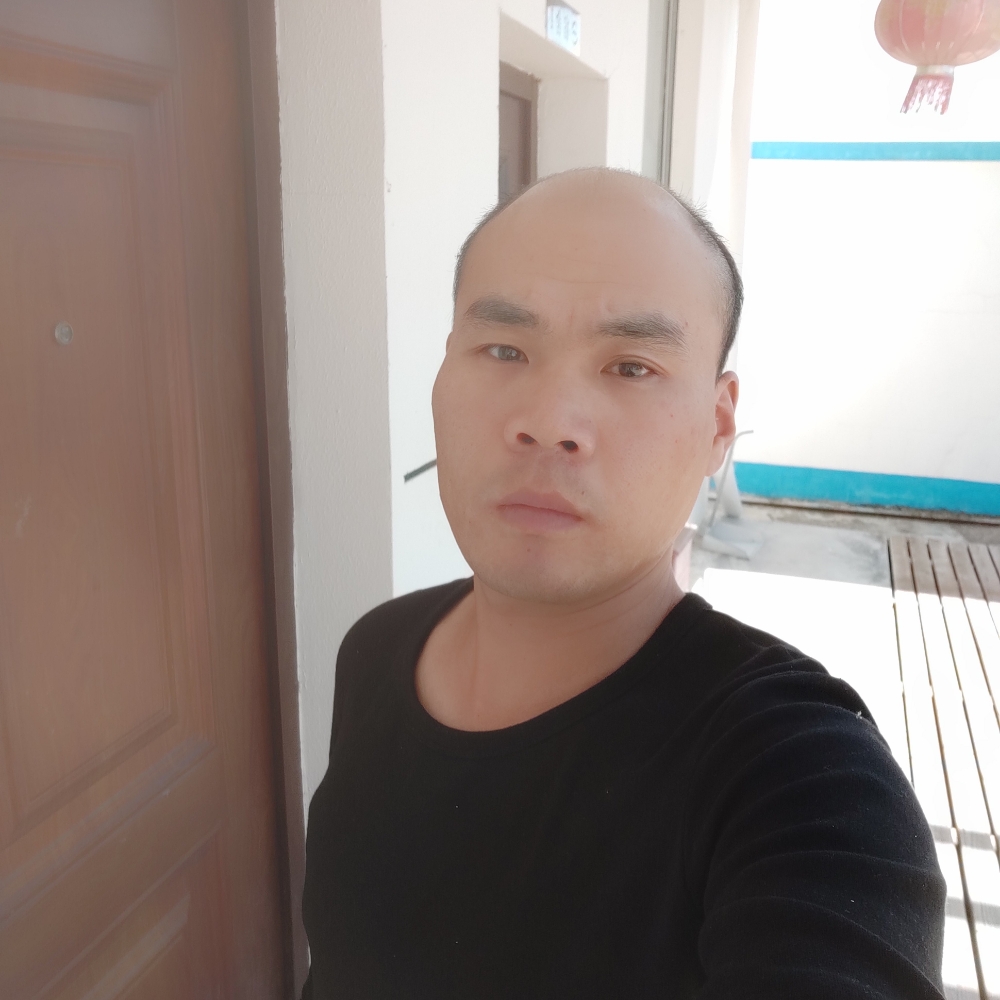 欣慰和小馒头的照片
