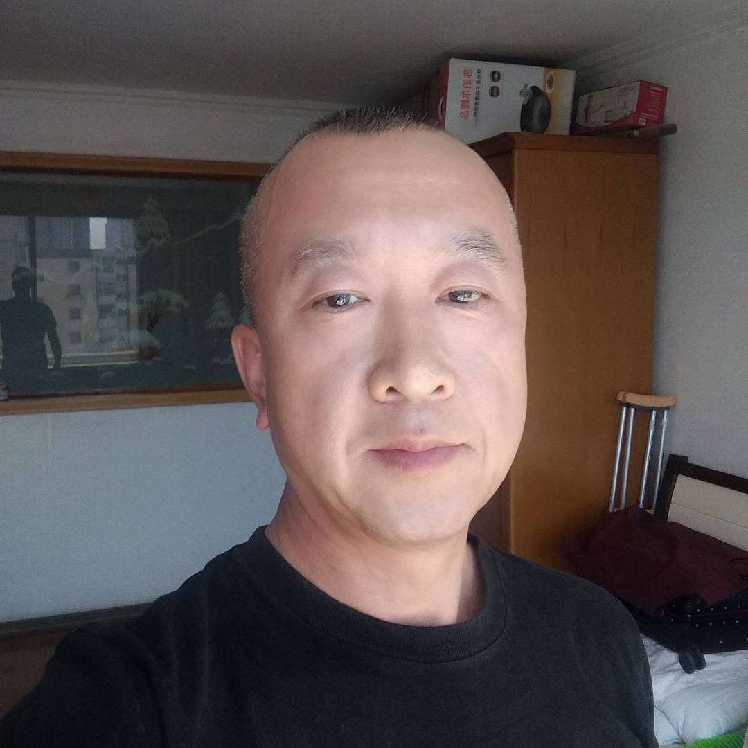 骑马看花的照片