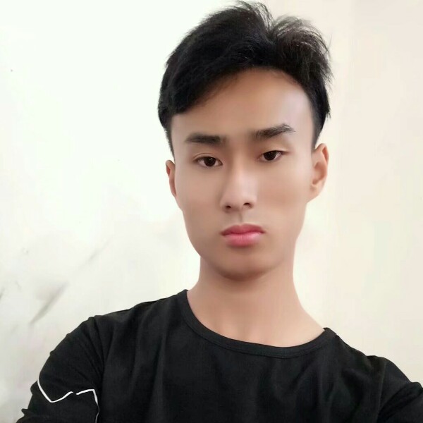 听话相许眼睛的照片