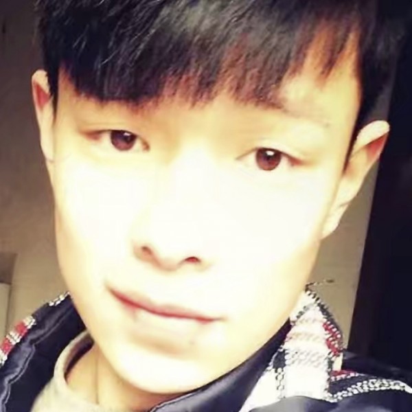 戒指忧心的照片