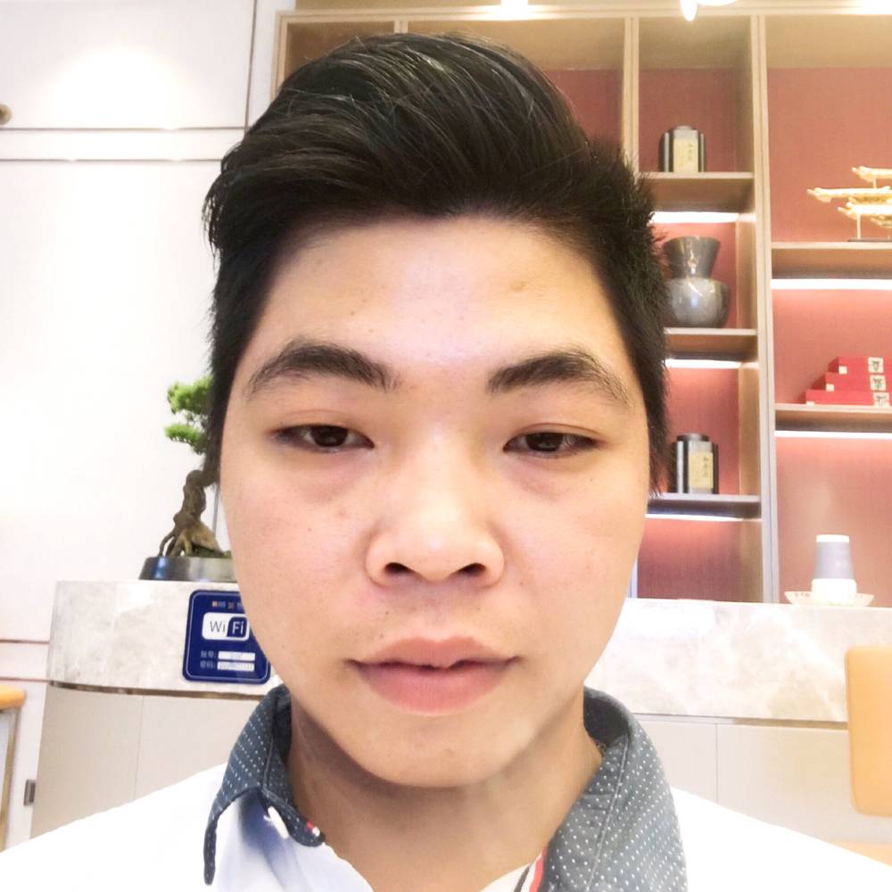 冯兴锐的照片