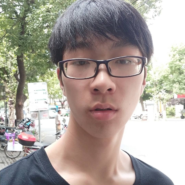热心市民沈先生的照片