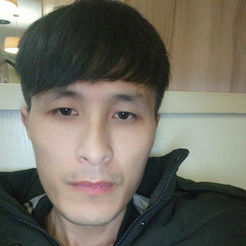 水晶灯中的光华的照片
