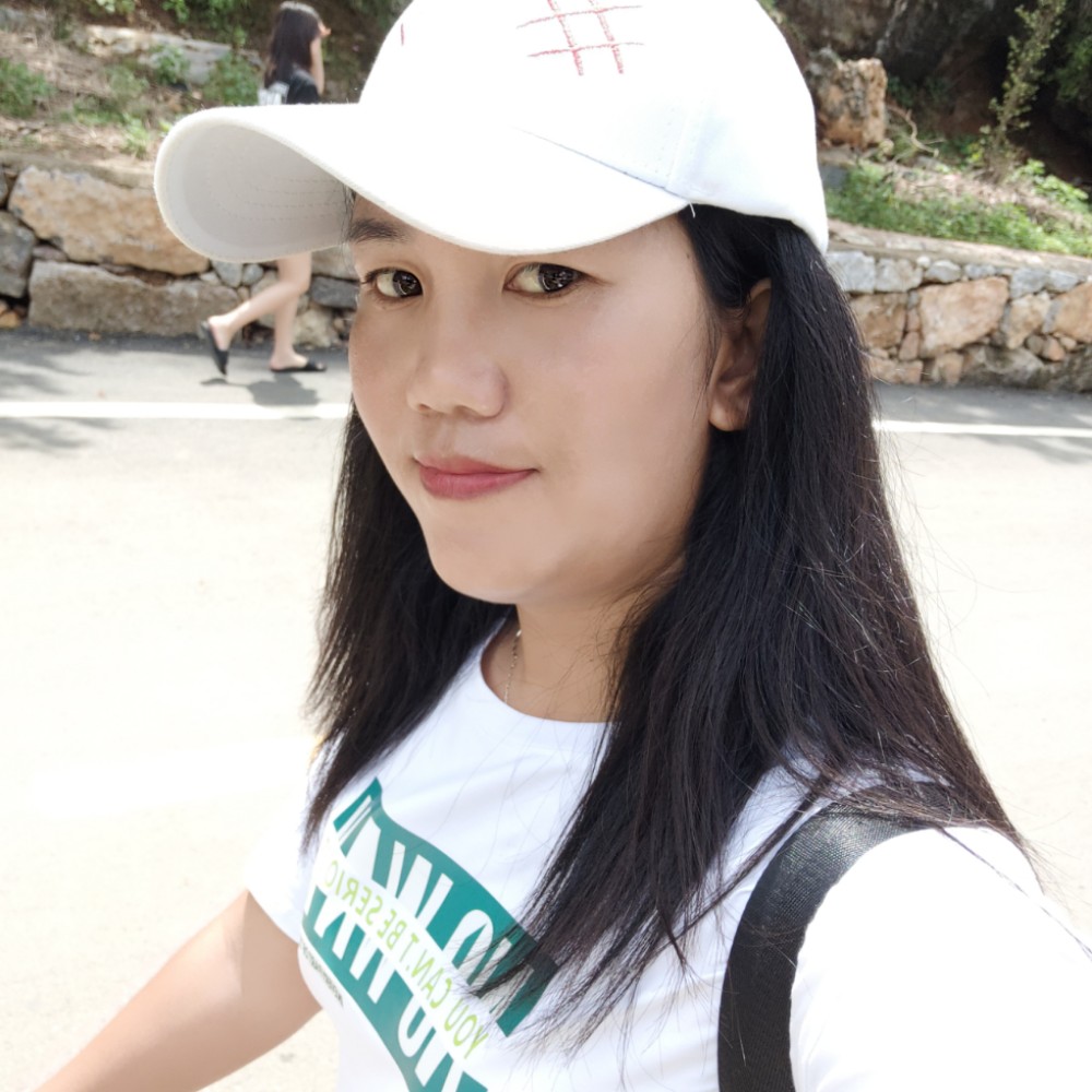 清秀保卫青衣的照片