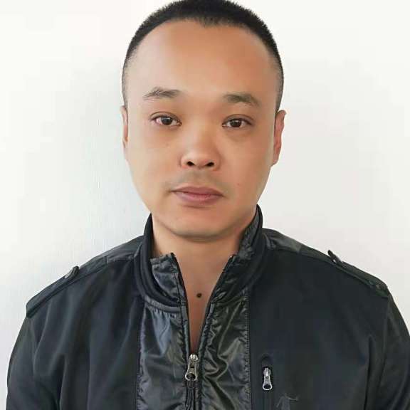 捣乱人群的照片