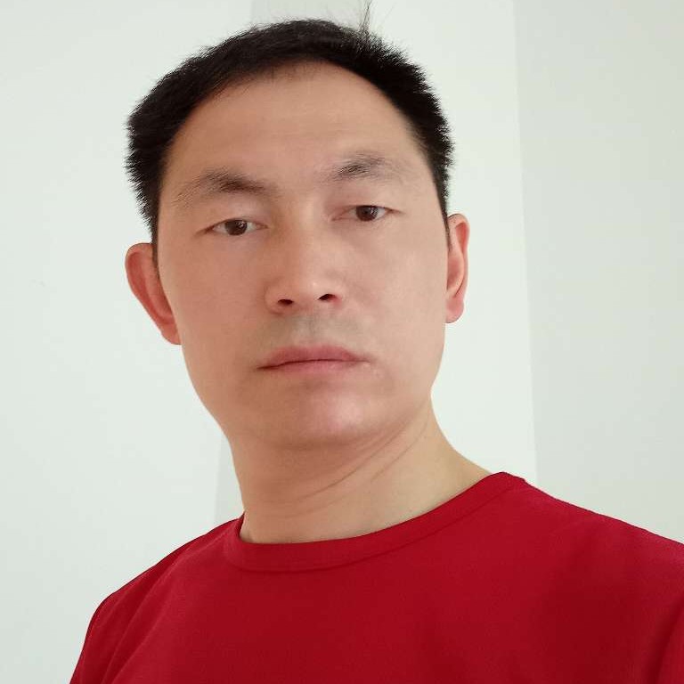奋斗到感动自己的照片