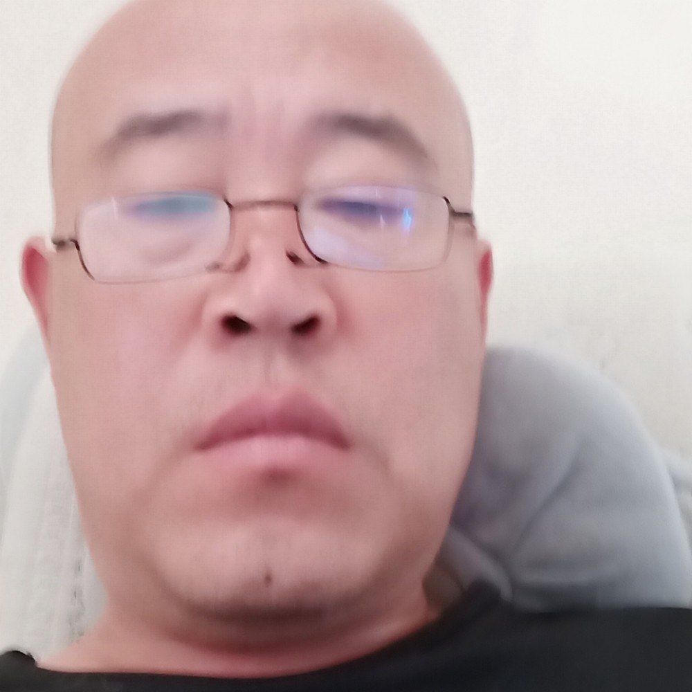 土地大爷的照片