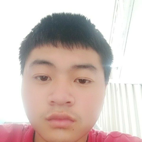 秦隆洋的照片