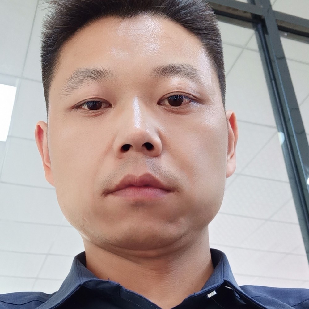 何义青的照片