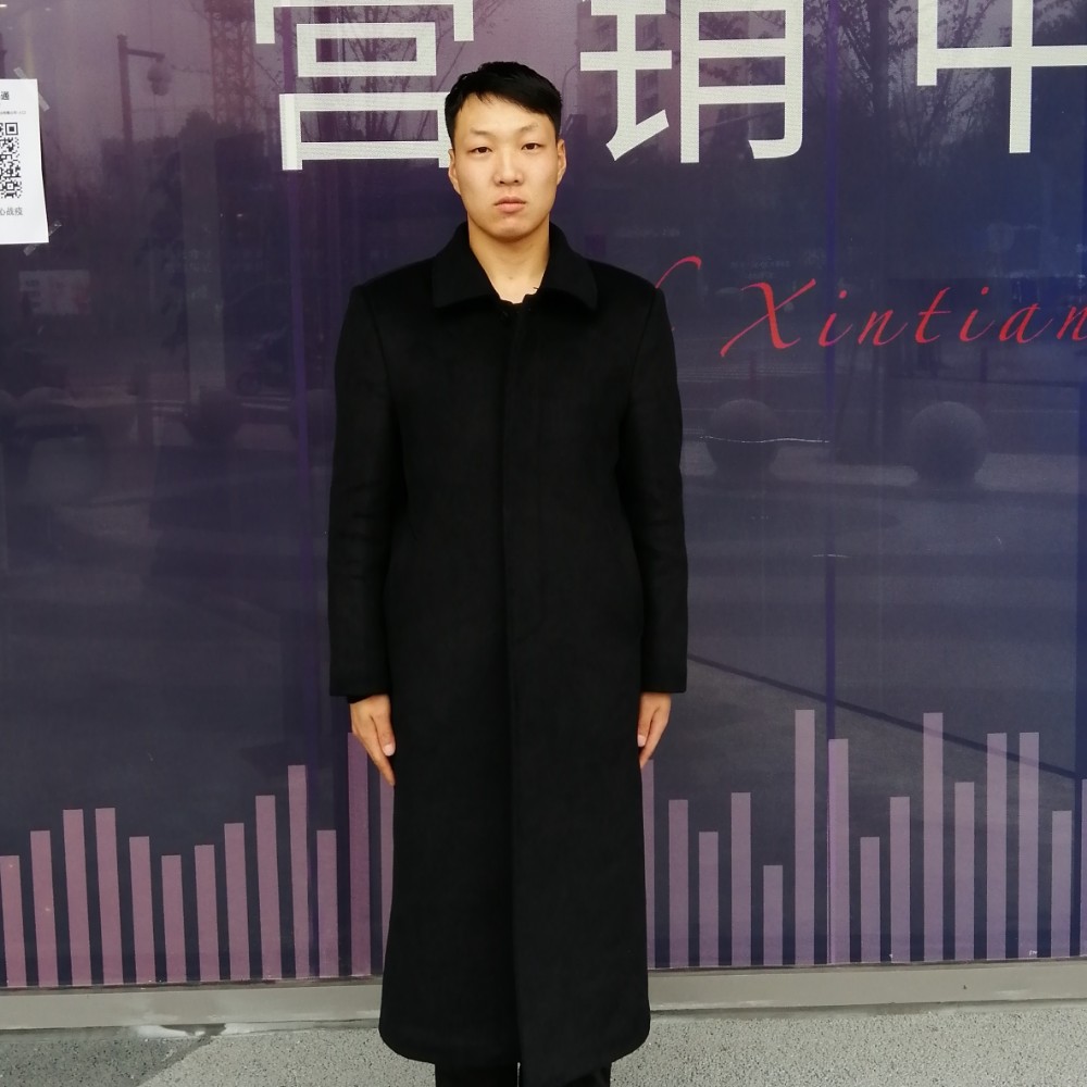 孤独回眸电源的照片