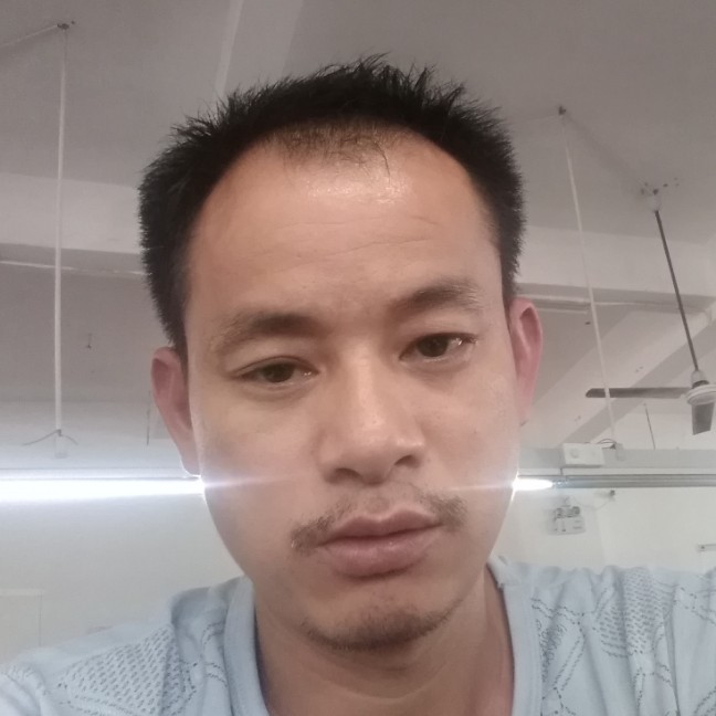 黄顺保的照片