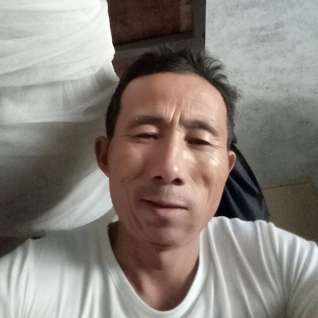 英勇水影的照片