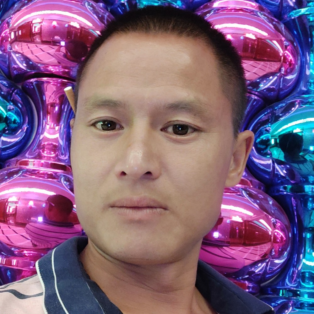 清爽扯春华的照片