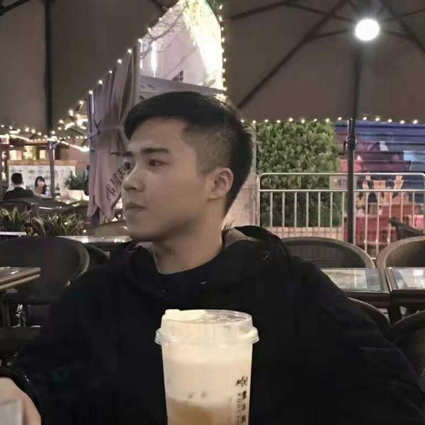 失眠平湖的照片