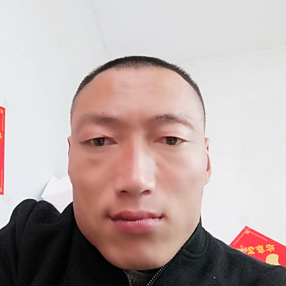 御姐淡然的照片