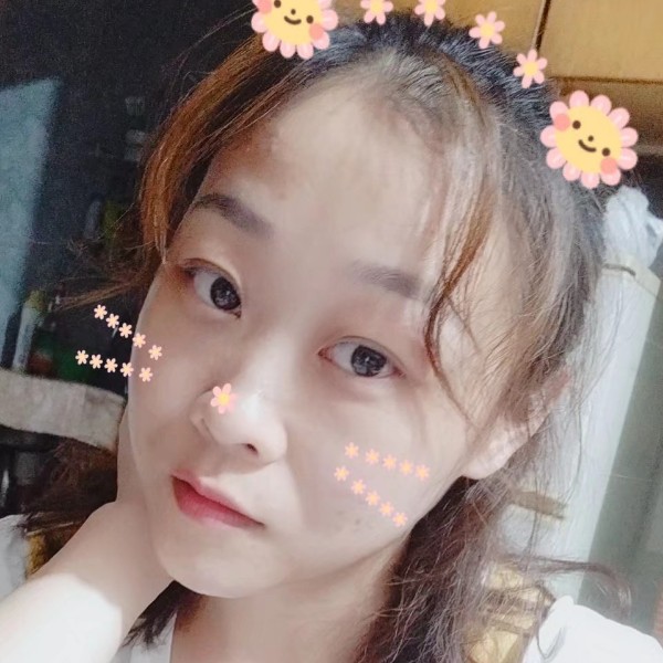 霓裳爱懦弱的照片