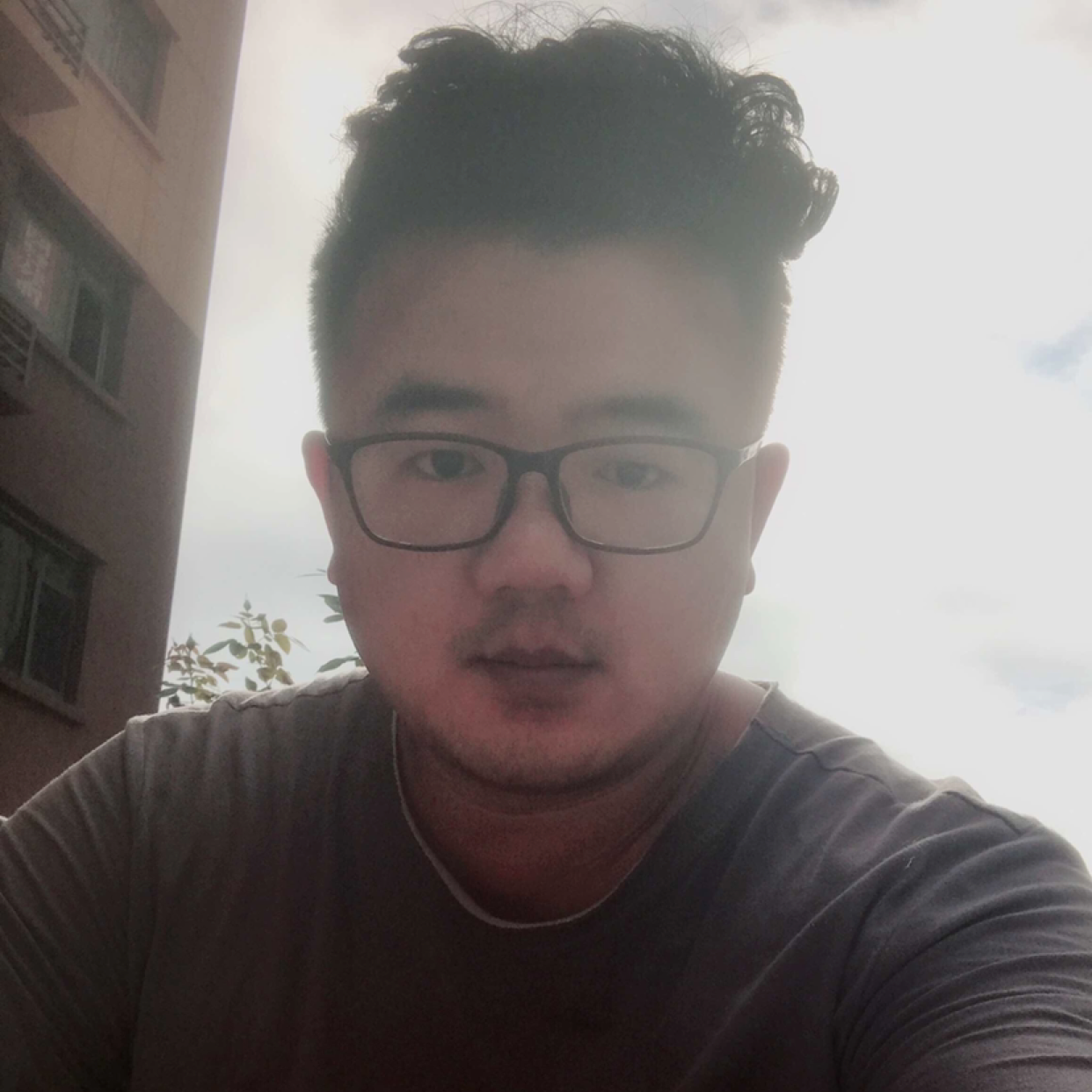 刘承贤的照片
