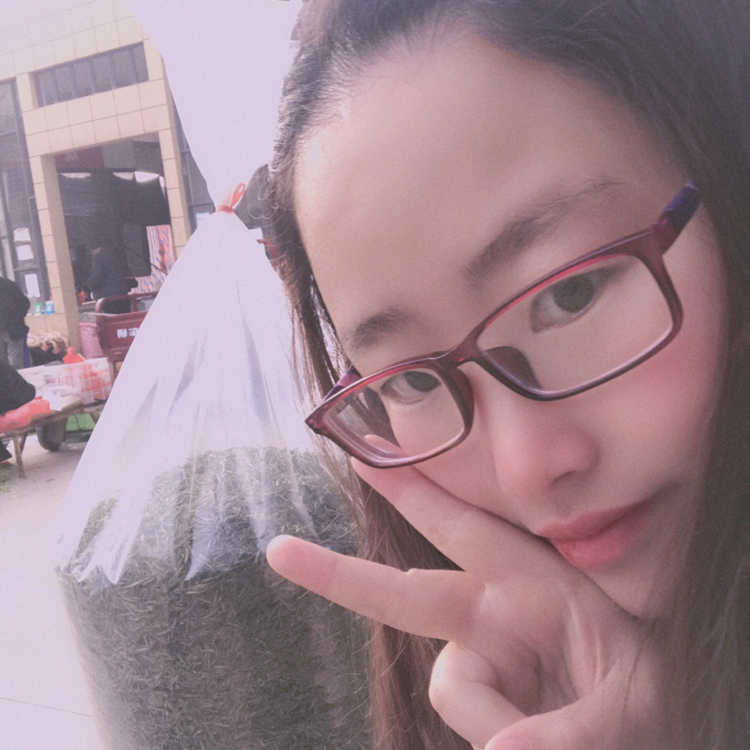 何潇潇的照片