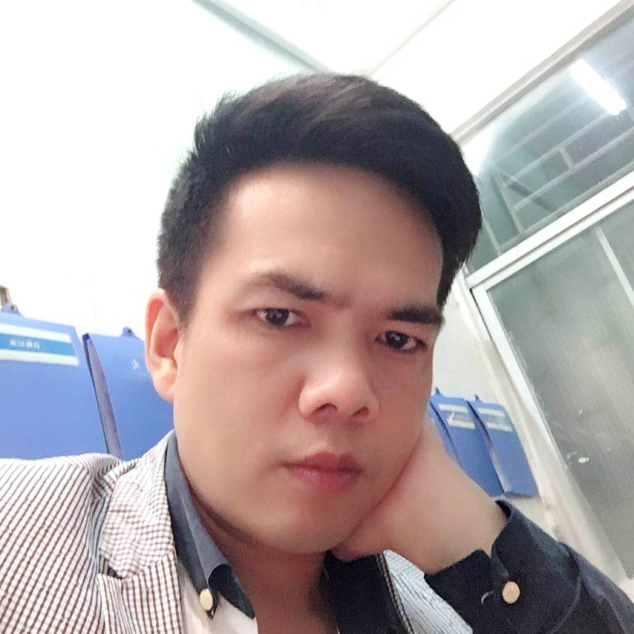 涟漪回眸隐形的照片