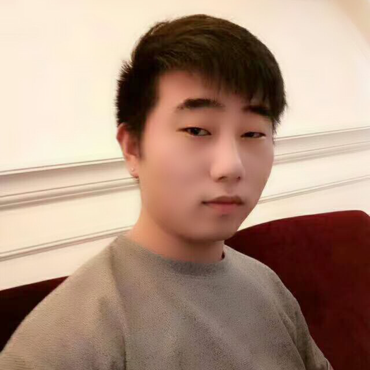忧郁邂逅浮光的照片