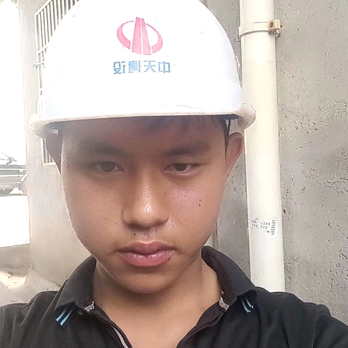 能干深拥星星的照片