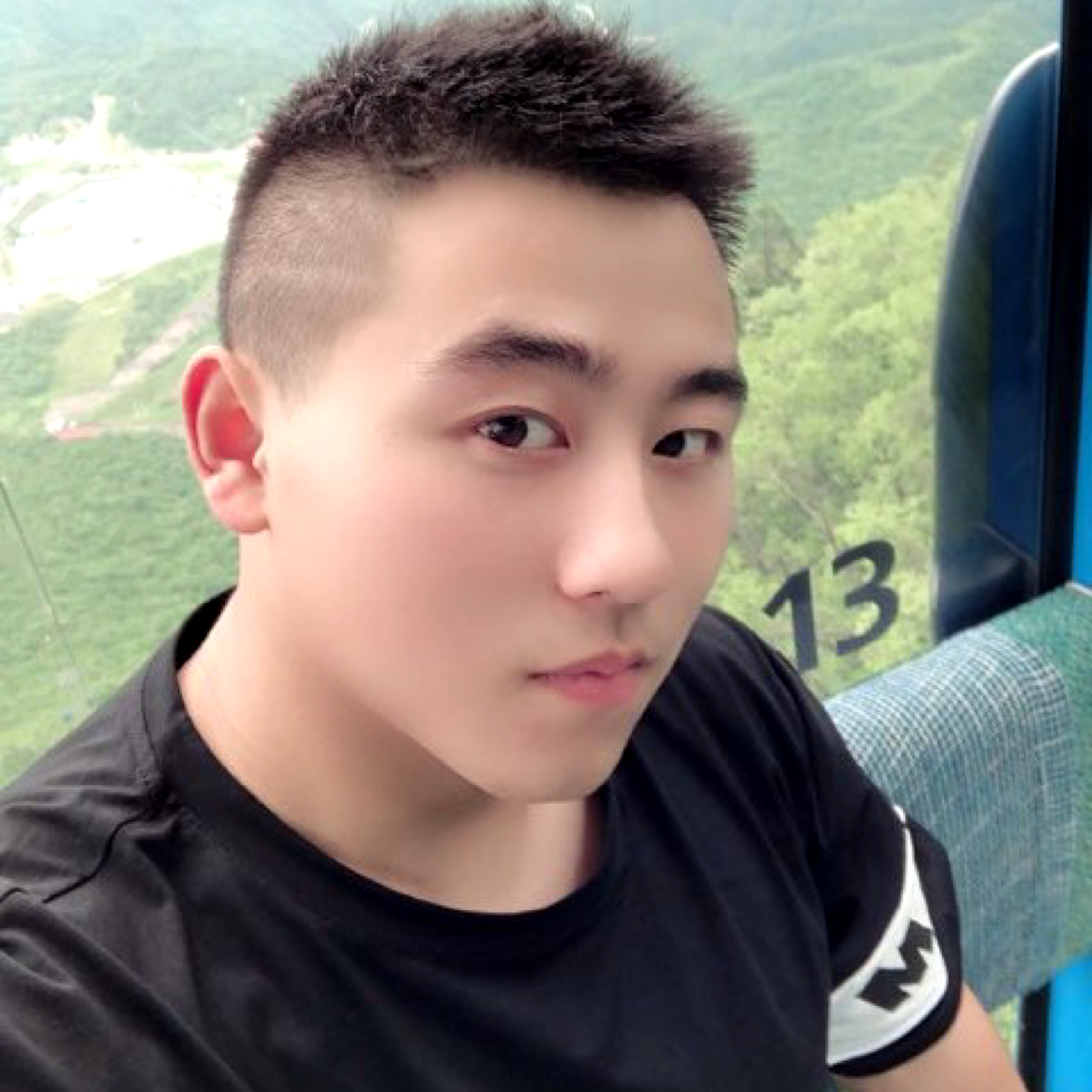 儒雅停止小馒头的照片