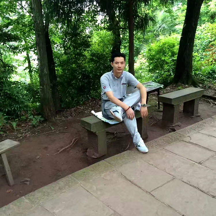 眼睛傲娇的照片