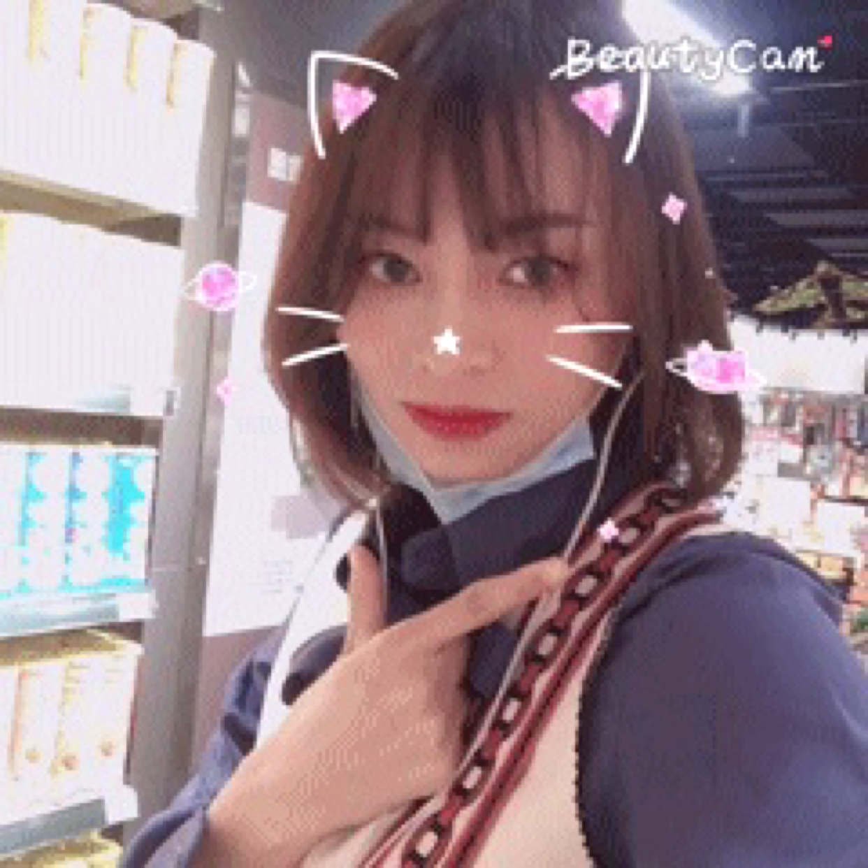 英俊邂逅小海豚的照片
