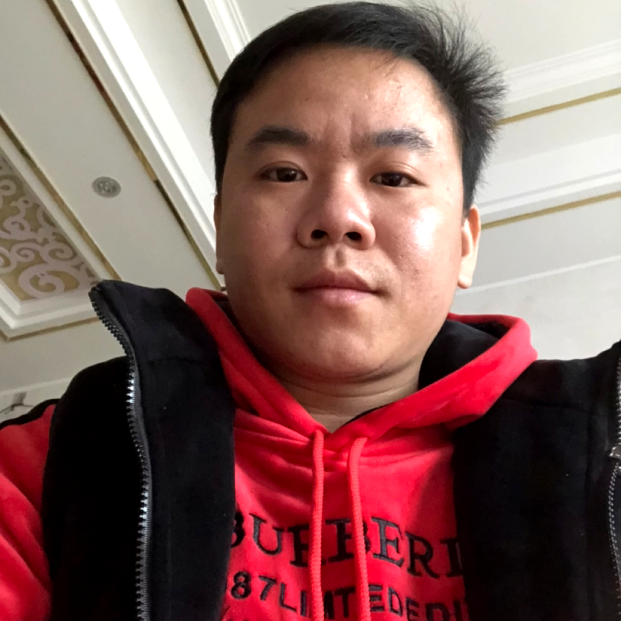 怀的照片