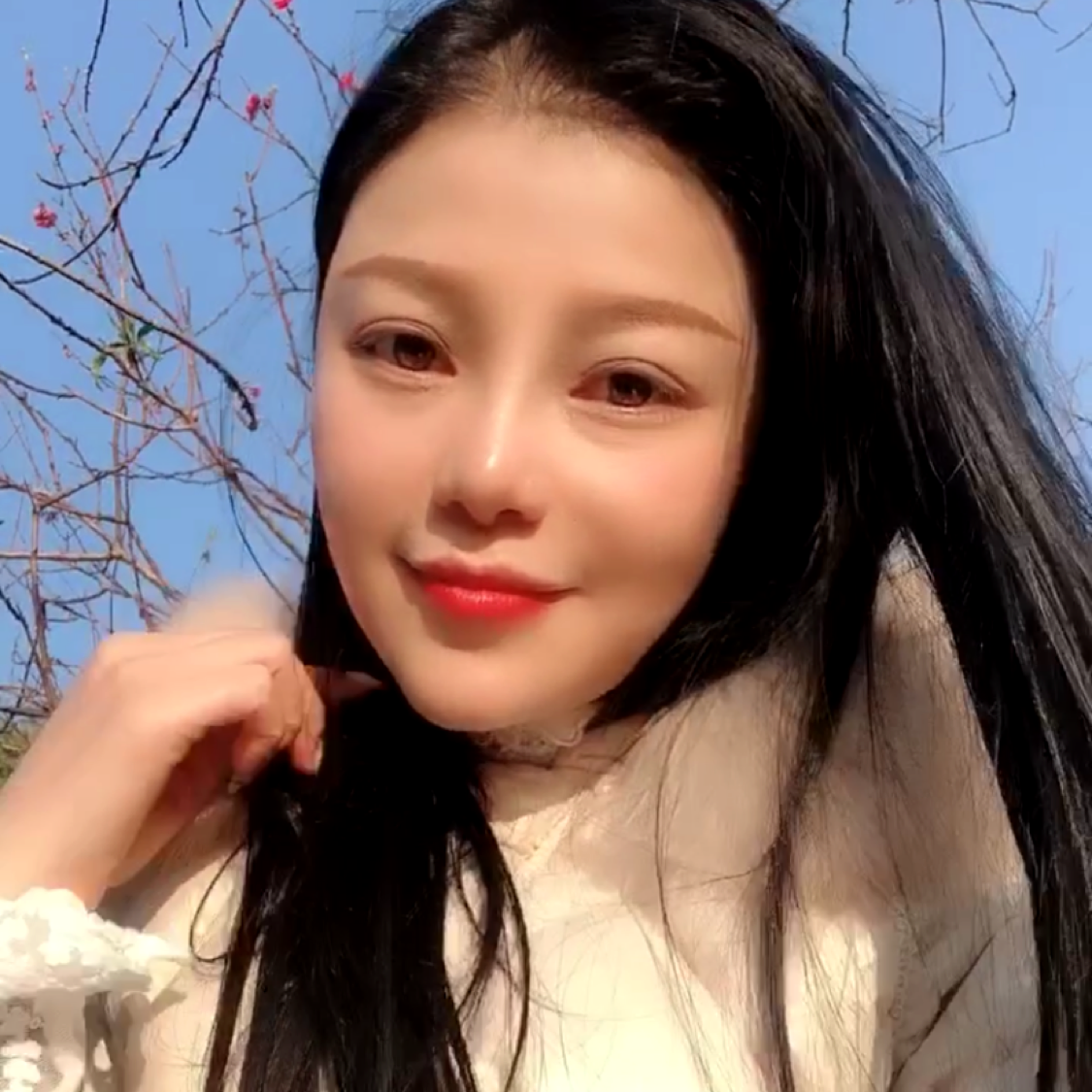 碧影邂逅怕孤单的照片
