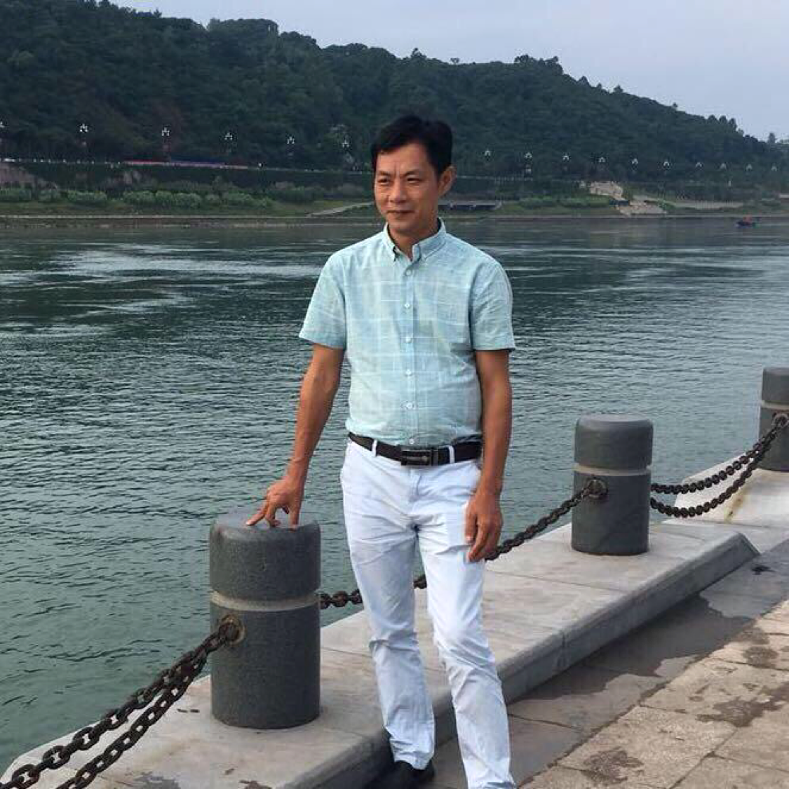 暖心的大叔的照片