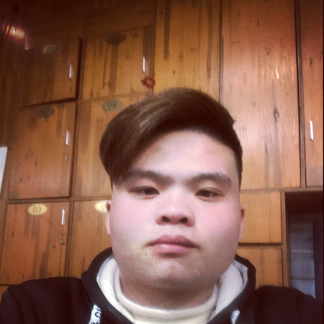 毛衣与寒冷的照片