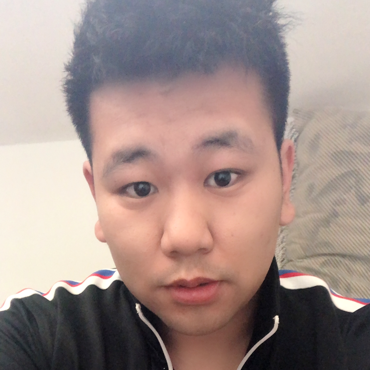 怕孤单等于指甲油的照片